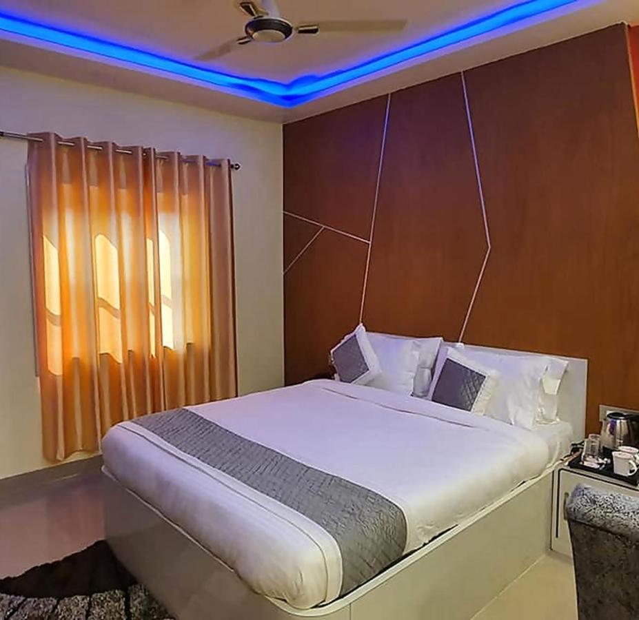 Gokul Raj By Wb Economy , Madhubani Hotell Exteriör bild