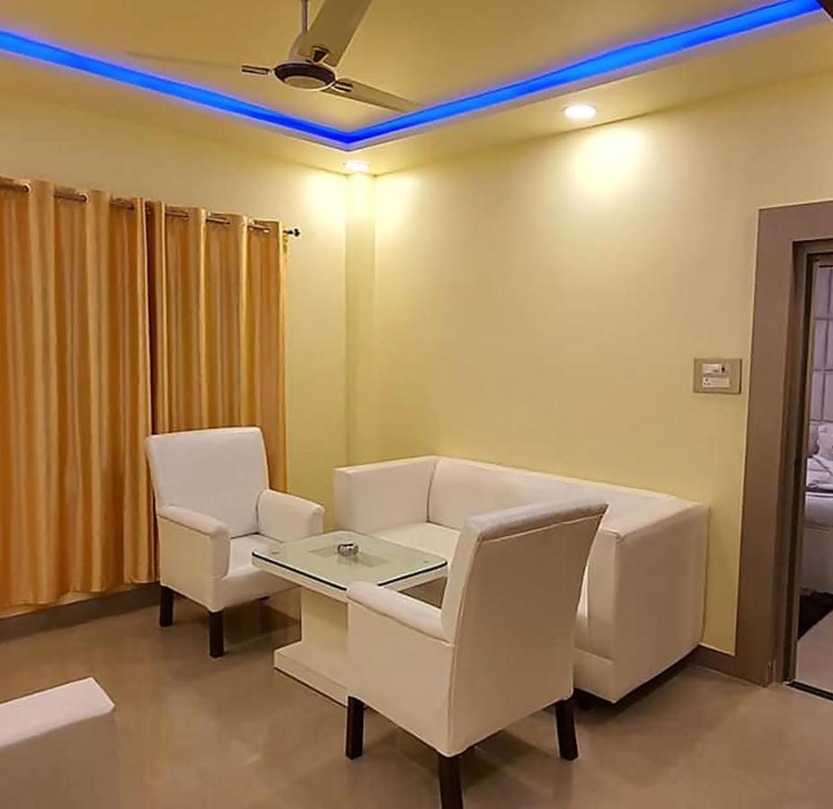 Gokul Raj By Wb Economy , Madhubani Hotell Exteriör bild